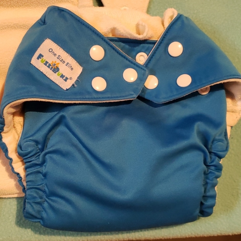 FuzziBunz OS cloth diapers - Picture 1 of 5